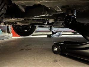 フェラーリテスタロッサのジャッキアップ