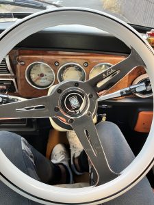ローバーミニのステアリング交換