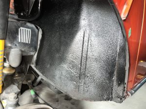 ローバーミニのサビ補修と再塗装