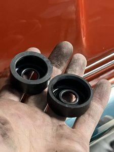 ローバーミニのドラムブレーキシリンダーオーバーホール