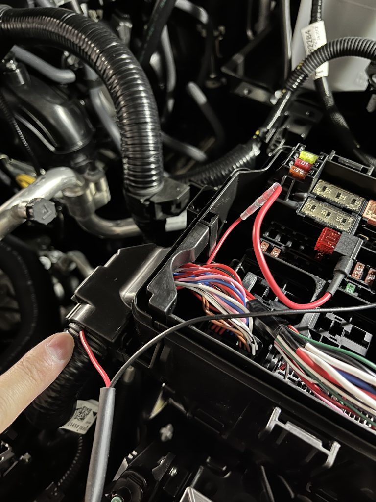 ランドクルーザー250の電源取り