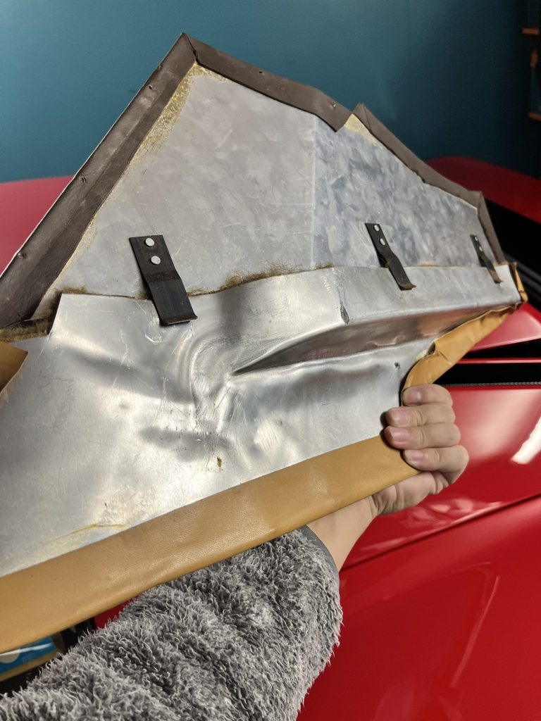 フェラーリテスタロッサのアクセルペダル注油